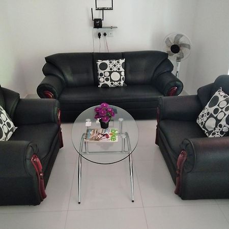 Sandhara Home Stay Тангалле Екстер'єр фото